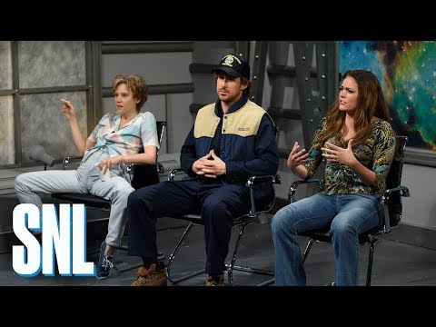 Another Close Encounter – SNL