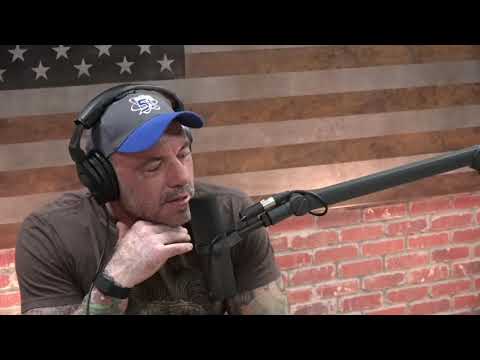 Bob Lazar – A Joe Rogan no le convence la historia del experimento con Elemento 115