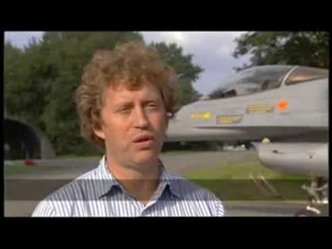 RTBF – Question a la une – Crops circles signes extra terrestres Ovnis vague ou blague Belge