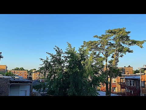 UFO SIGHTING 2022!!!!! 1051 IT WAS A VERY COOL MORNING BUT THE UFO WAS STILL THERE