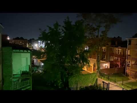 UFO SIGHTING 2022!!!!! 969 IT WAS A VERY BREEZY WARM NITE BUT THE UFO WAS STILL THERE