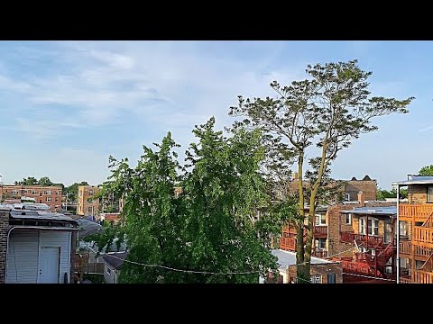 UFO SIGHTING 2022!!!!! 970 IT WAS A VERY BREEZY BUT THE UFO WAS STILL THERE