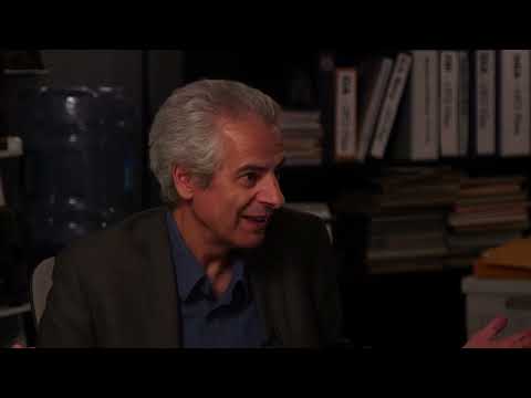 UFO – Steven Greenstreet and former MOD Nick Pope deep dive into many black triangle UAP reports.